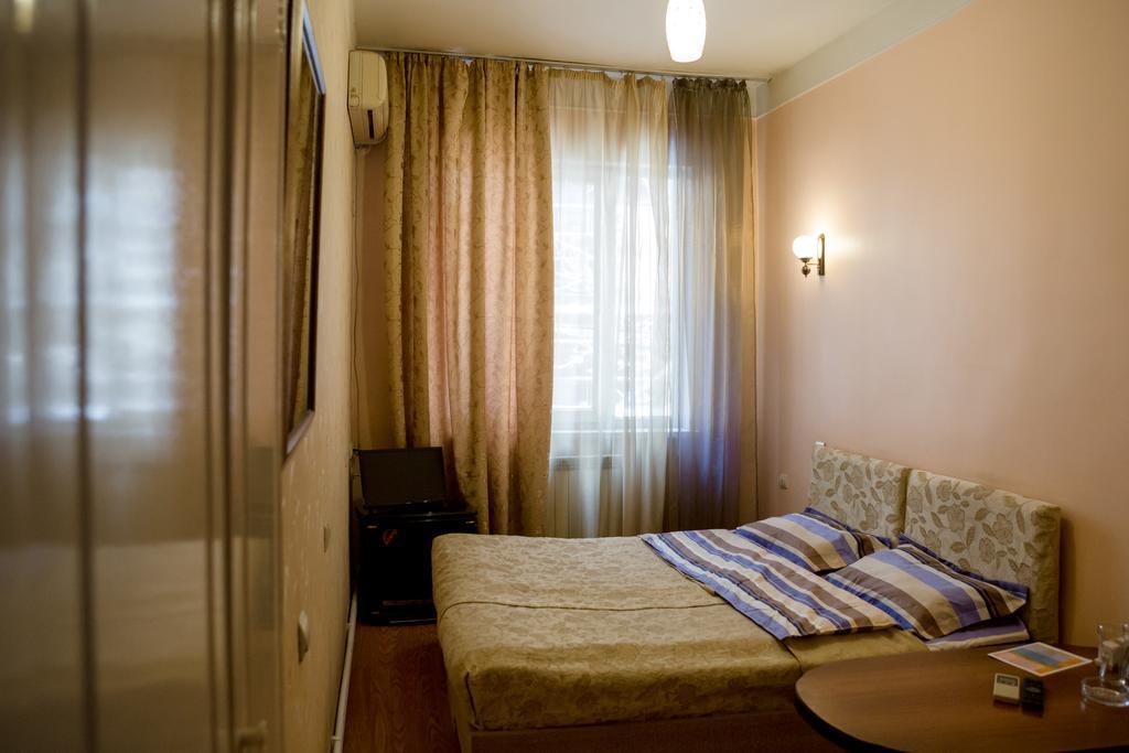 Hotel Mini Yerevan Exterior foto