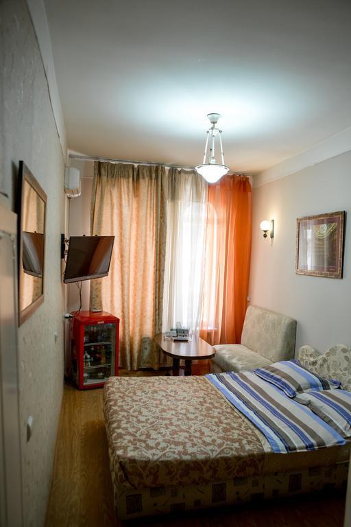 Hotel Mini Yerevan Exterior foto
